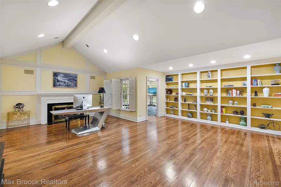 760 Lone Pine RD, Bloomfield Hills, MI 48304 - #3