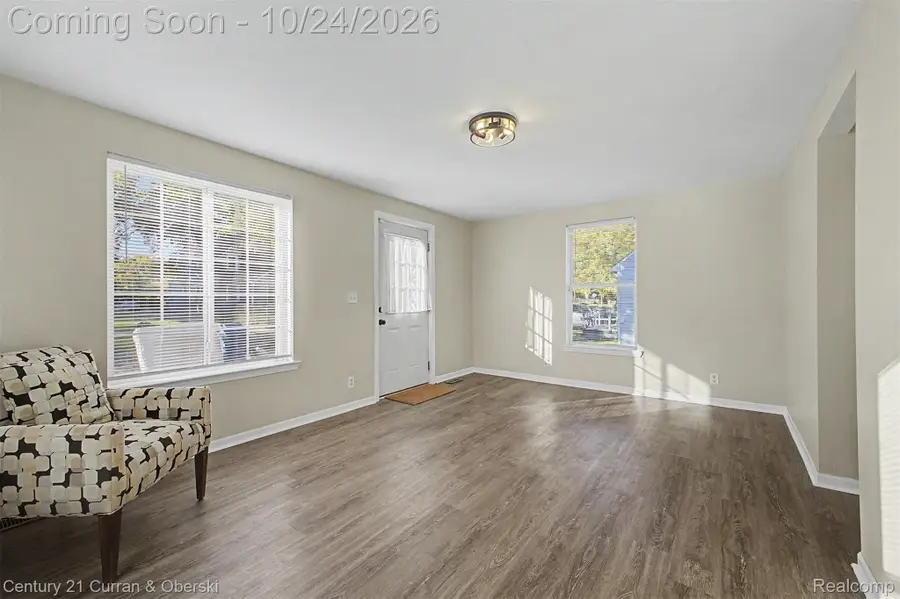 1054 Boston AVE, Waterford, MI 48328 - #3