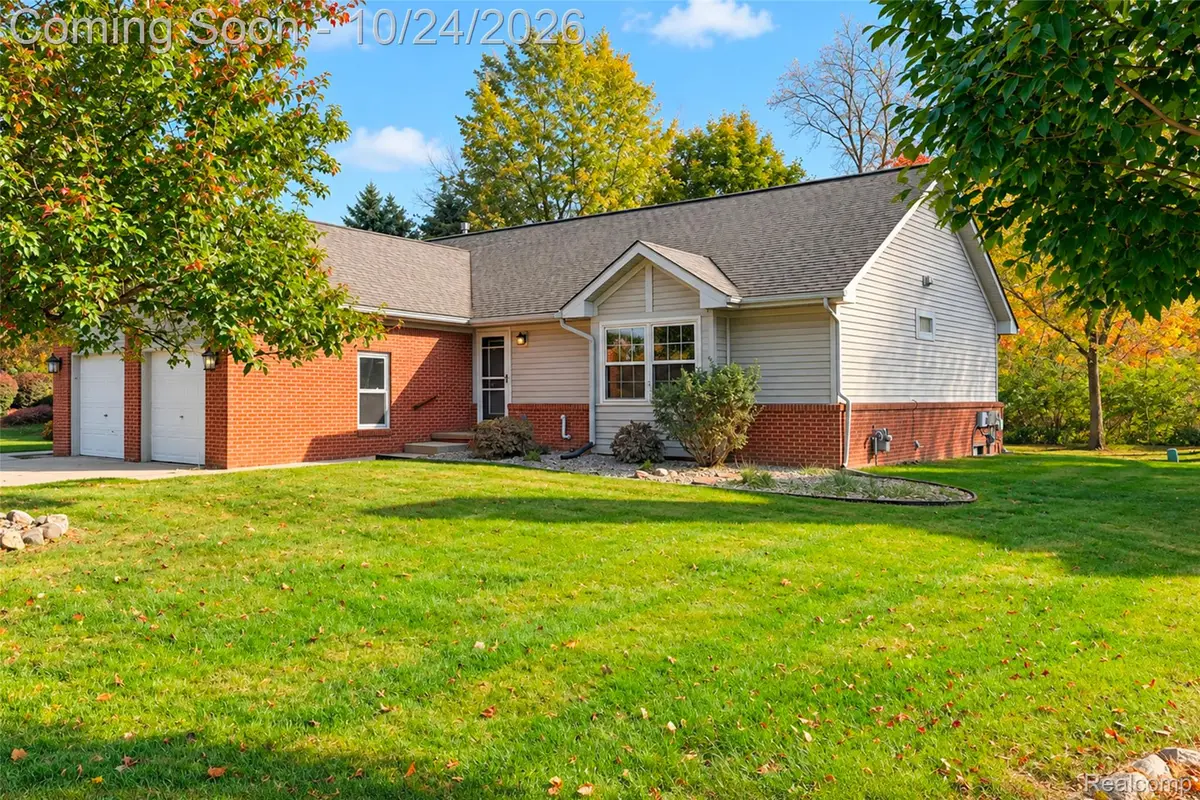 6015 Colony Park DR, Ypsilanti, MI 48197 - #1