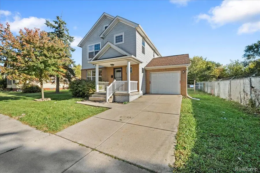 4974 Lovett ST, Detroit, MI 48210 - #2