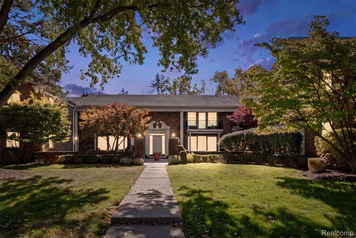 885 N Old Woodward AVE  # 9, Birmingham, MI 48009 - #1