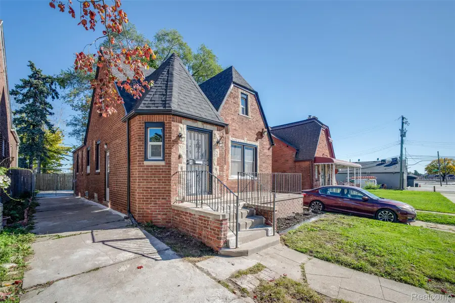 17146 Appoline ST, Detroit, MI 48235 - #2