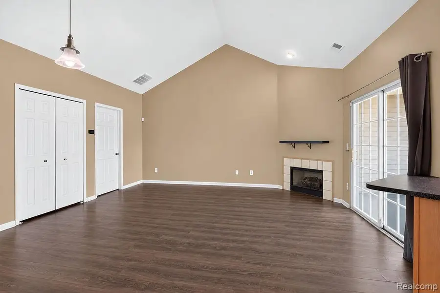 25843 Maritime CIR N, Harrison Township, MI 48045 - #3