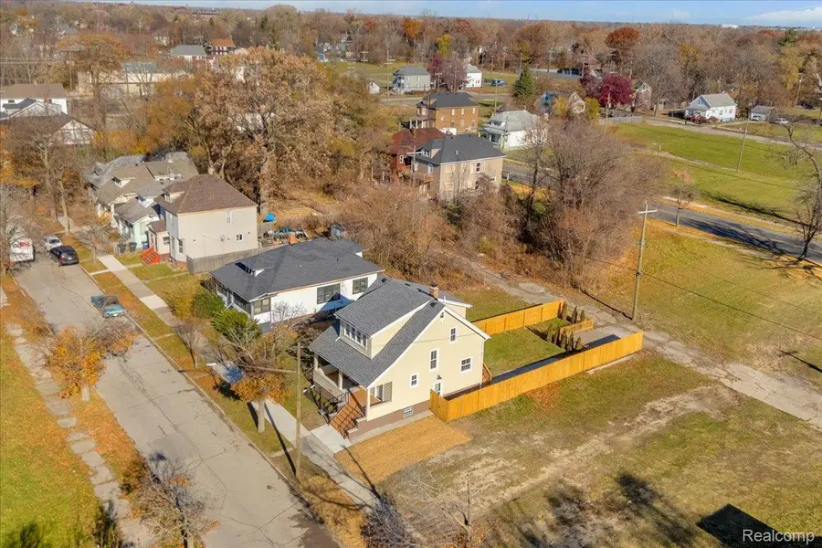 2470 Beals ST, Detroit, MI 48214 - #2