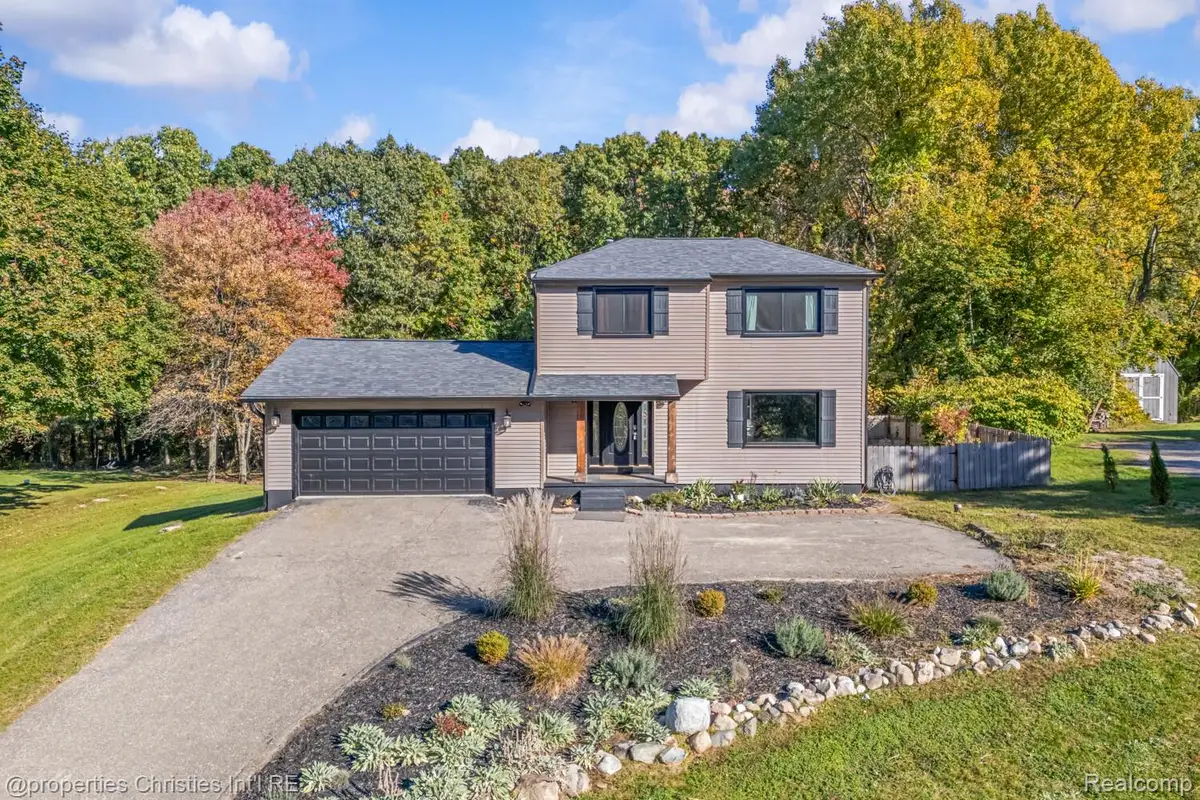 1375 Old Plank RD, Milford, MI 48381 - #1