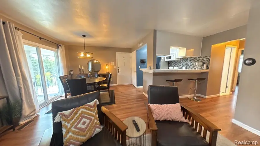 14201 Ivanhoe DR  # 192, Sterling Heights, MI 48312 - #2