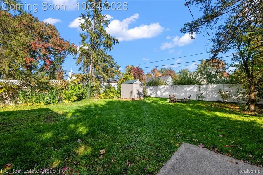 2400 Cummings AVE, Berkley, MI 48072 - #3