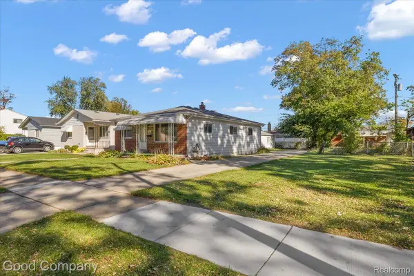 23862 Woodrow Wilson AVE, Warren, MI 48091