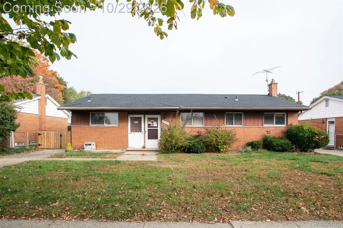 38050 Lyndon ST, Livonia, MI 48154 - #1