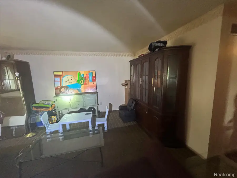 18135 Bentler ST, Detroit, MI 48219 - #3