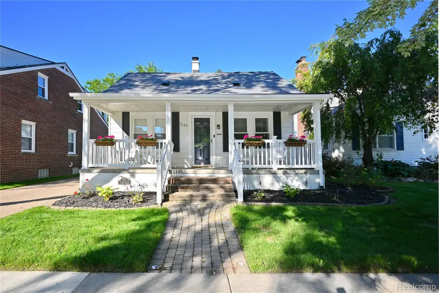 3125 Tyler AVE, Berkley, MI 48072 - #2