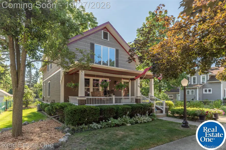 515 Jewett ST, Howell, MI 48843 - #2