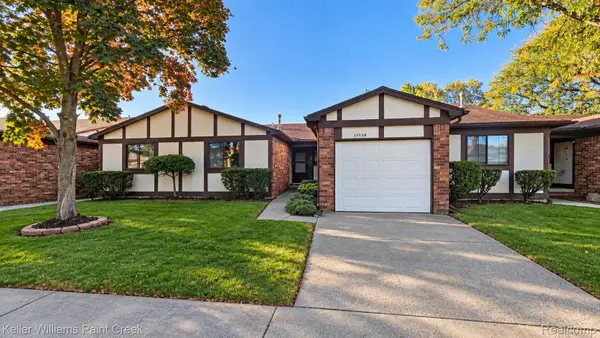 13528 Angela DR A # 3, Warren, MI 48088