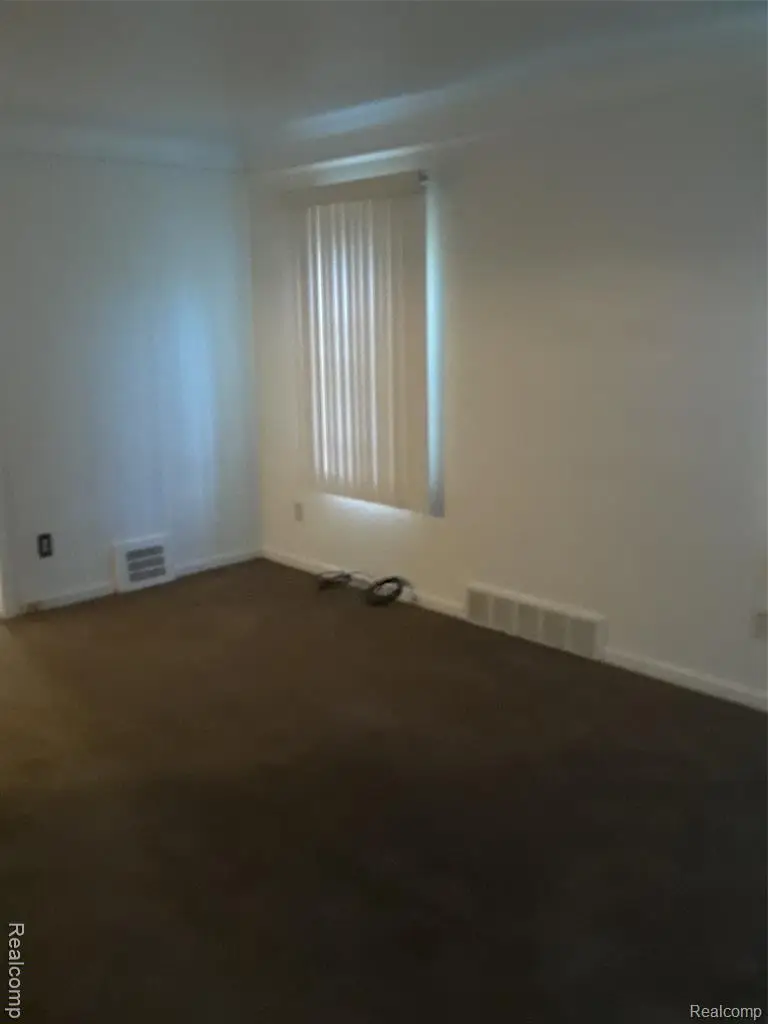 11747 W Outer DR, Detroit, MI 48223 - #2