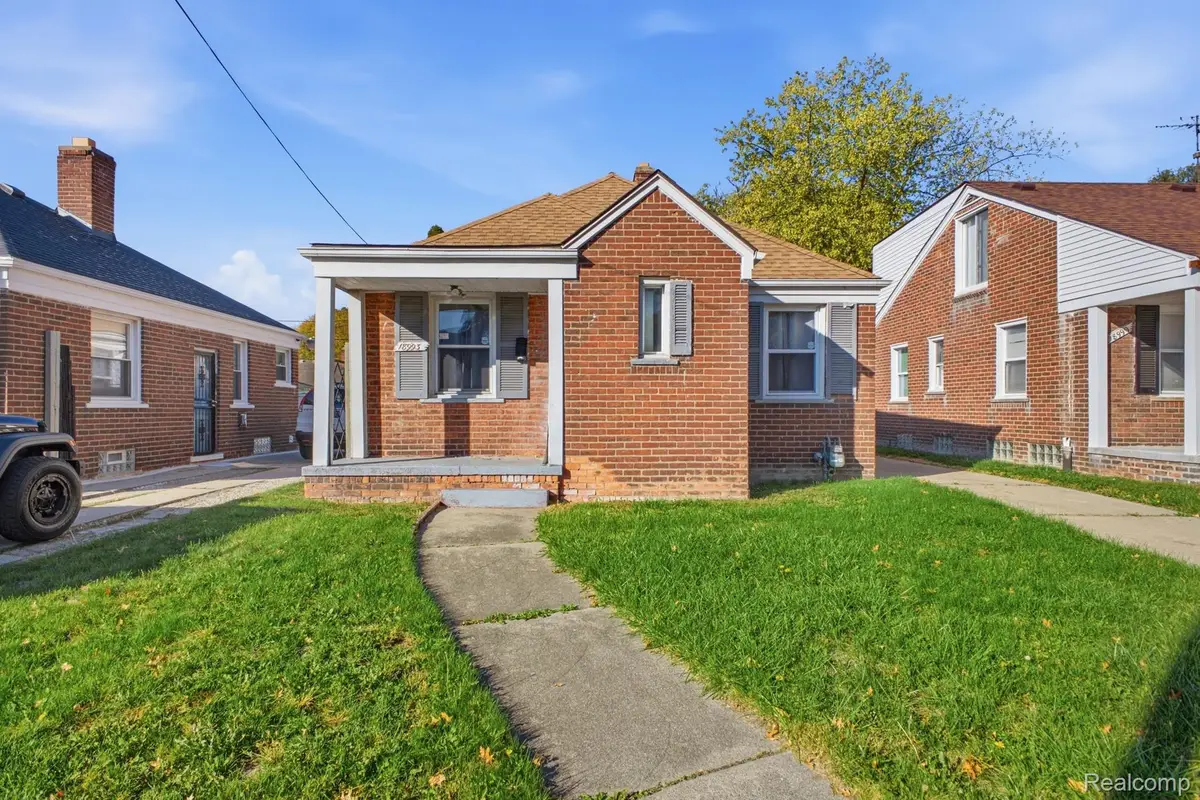 18993 Ashton AVE W, Detroit, MI 48219 - #1