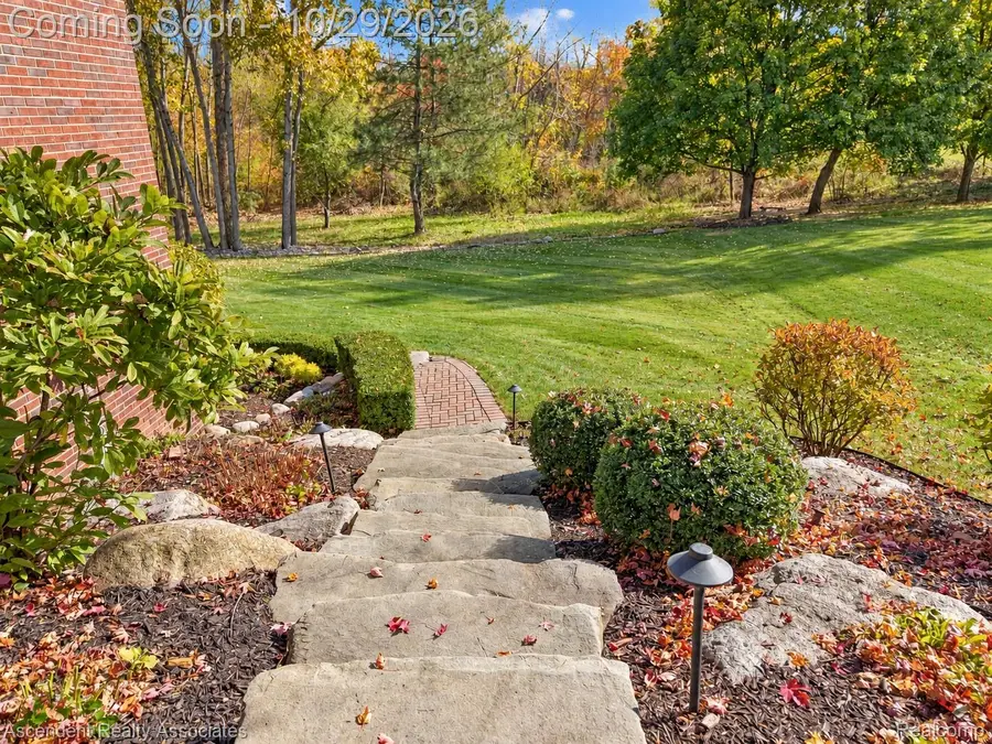 3481 S Century Oak CIR, Oakland, MI 48363 - #3
