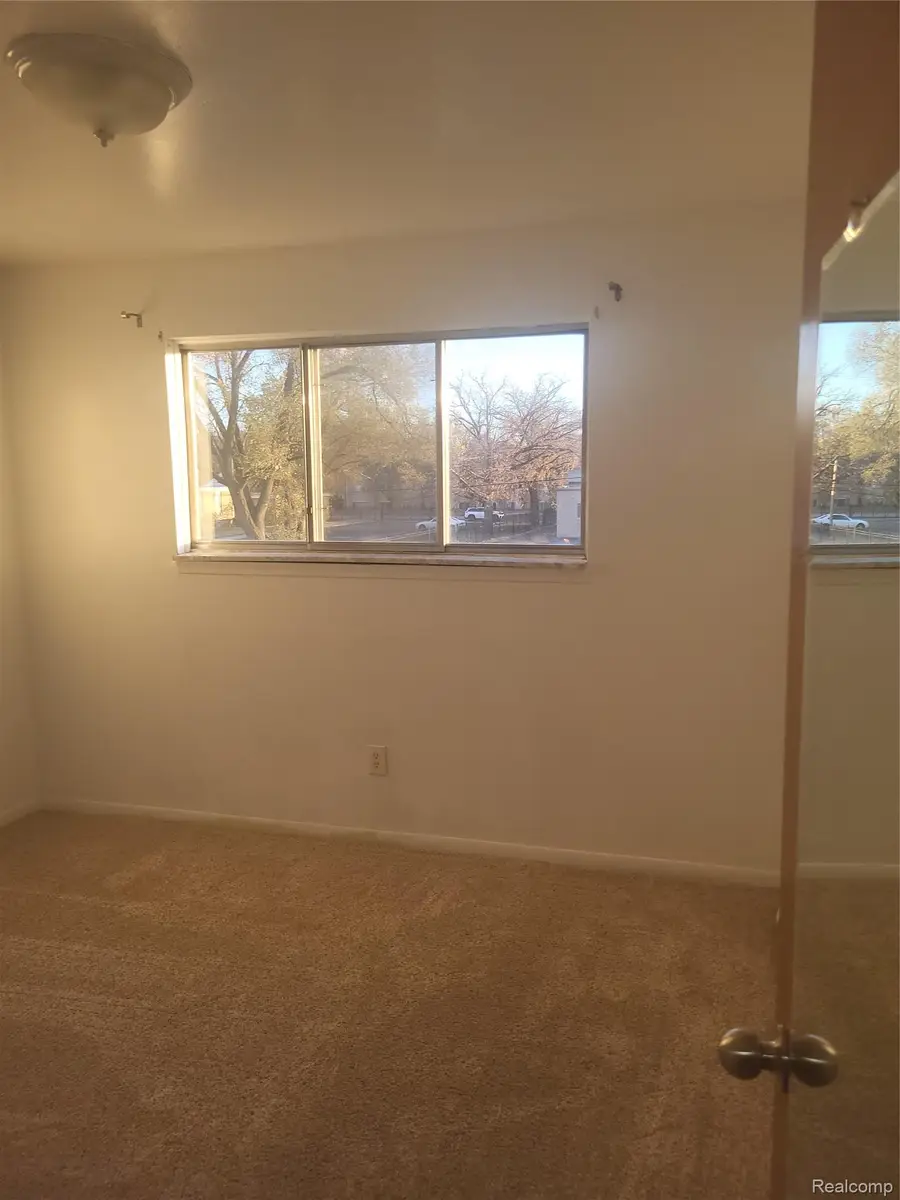 19160 Winston ST  # 213, Detroit, MI 48219 - #2