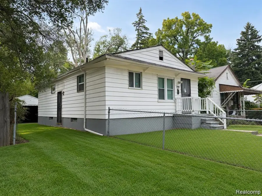 15905 Westbrook ST, Detroit, MI 48223 - #3