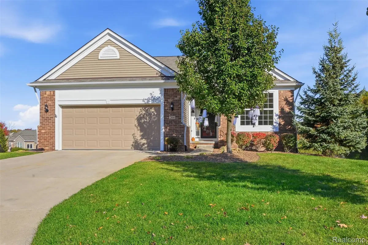 284 Bozeman CT, Howell, MI 48843 - #1
