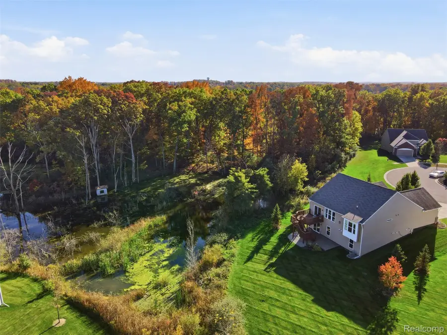 284 Bozeman CT, Howell, MI 48843 - #2