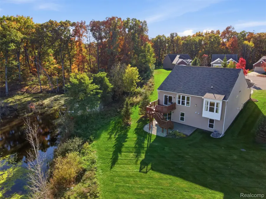284 Bozeman CT, Howell, MI 48843 - #3
