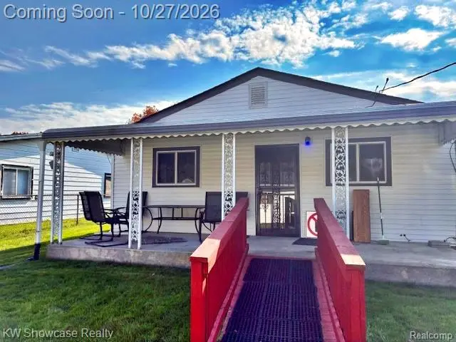 372 W Columbia AVE W, Pontiac, MI 48340 - #2