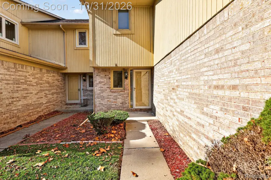 28885 Ranchwood DR B # 7, Southfield, MI 48076 - #2