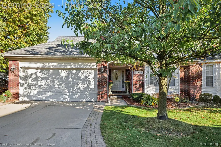 11429 Patricia CT, Sterling Heights, MI 48314 - #2