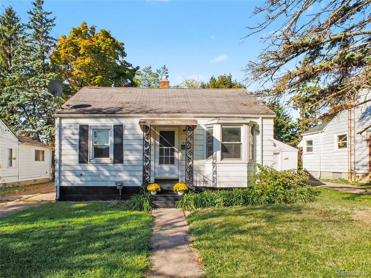 814 Hubbard AVE, Flint, MI 48503 - #1