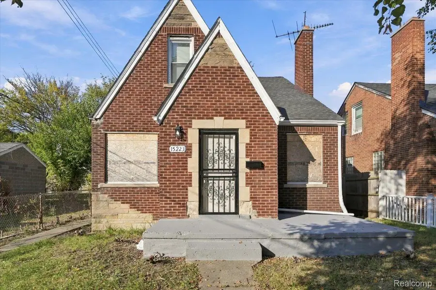 15223 Young ST, Detroit, MI 48205 - #3