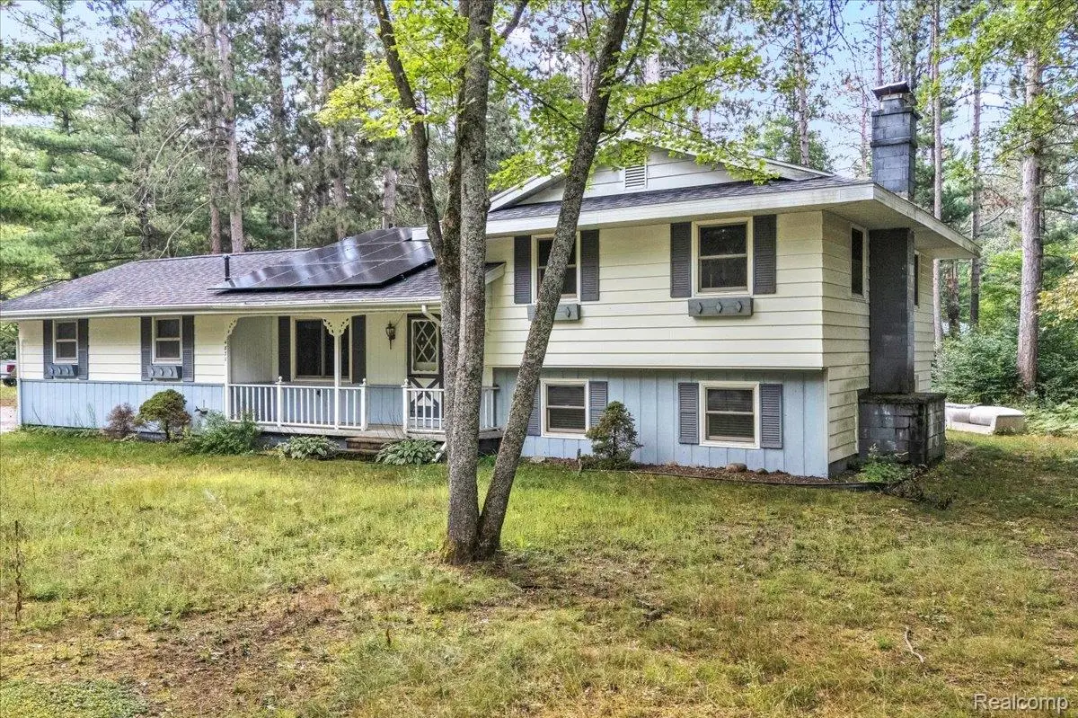 4871 Helen DR, Grayling, MI 49738 - #1