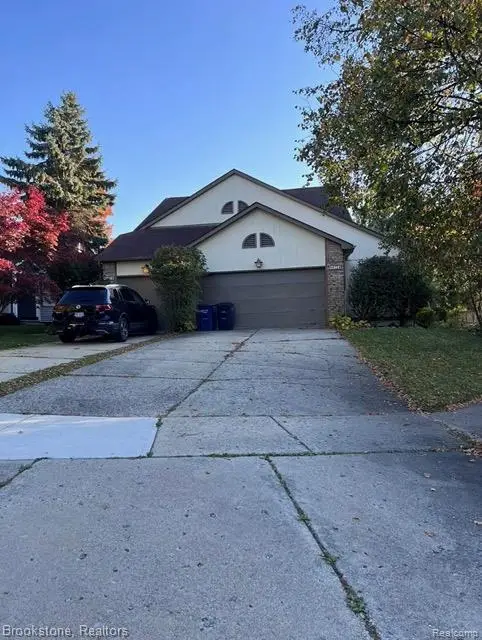 473 Village Oaks CT, Ann Arbor, MI 48103 - #1