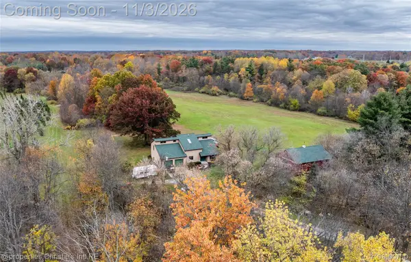 4700 Stanley RD, Columbiaville, MI 48421