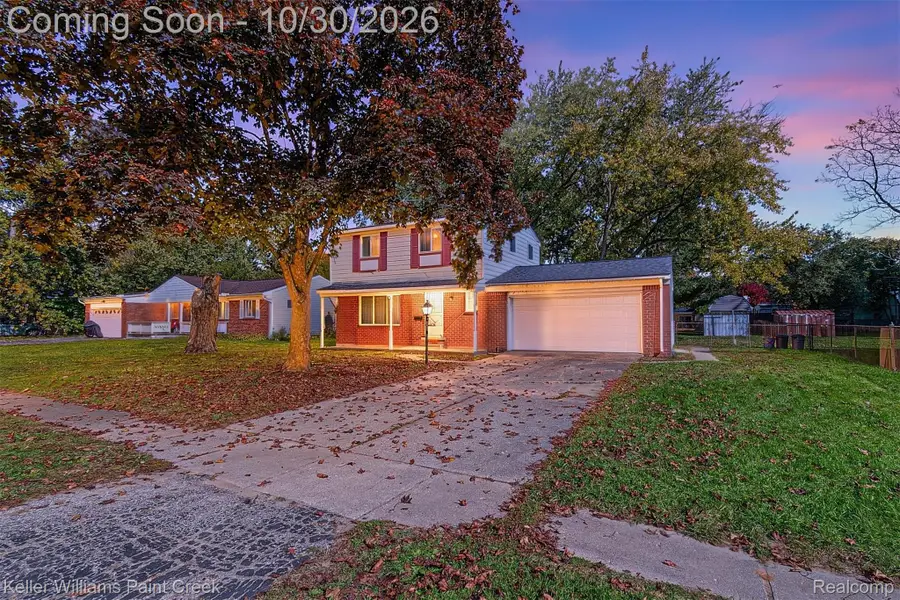 3010 Airport RD, Waterford, MI 48329 - #2