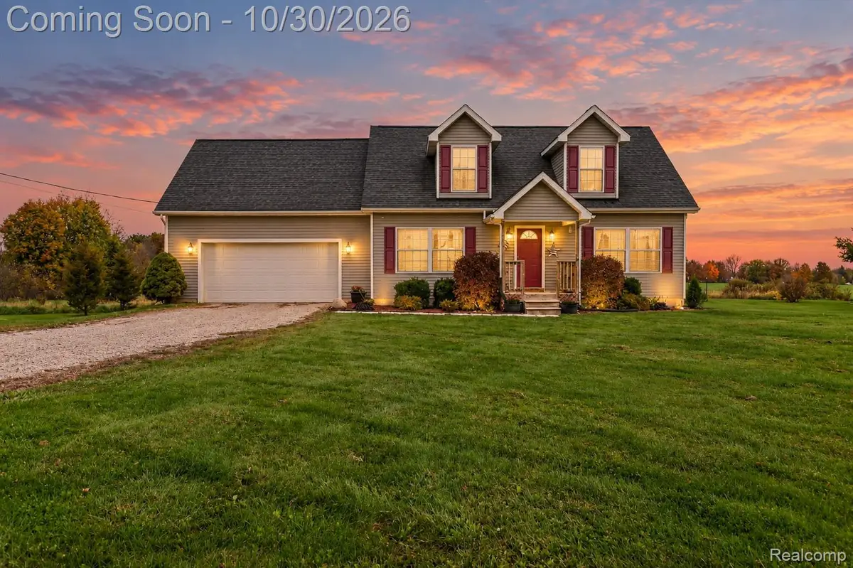 5867 E Hillcrest DR, Hamlin, MI 48827 - #1