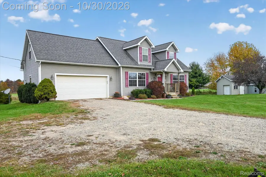 5867 E Hillcrest DR, Hamlin, MI 48827 - #2