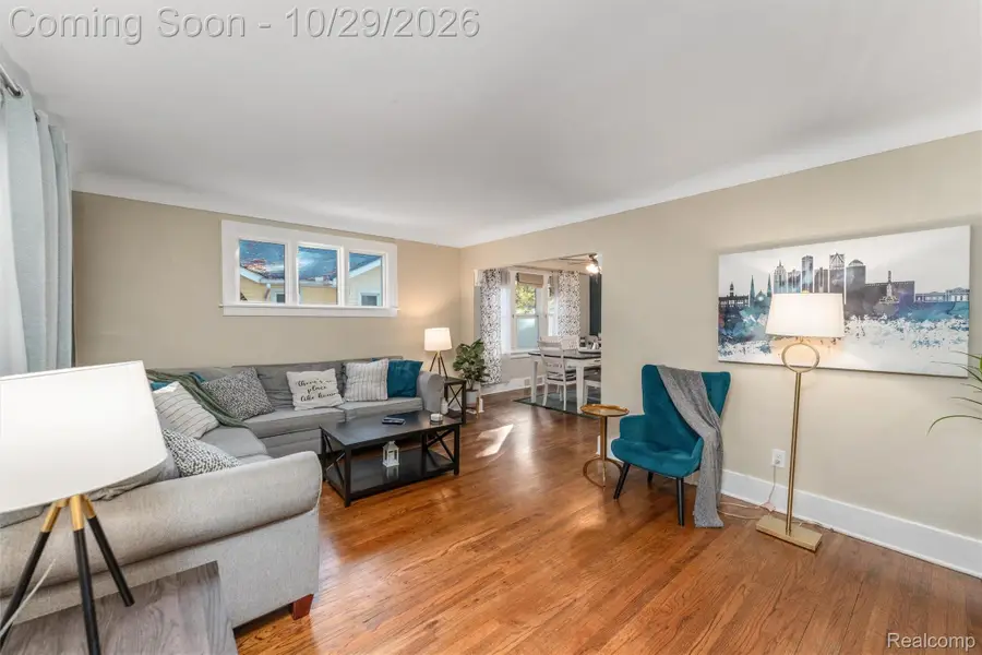 724 Gardenia AVE, Royal Oak, MI 48067 - #3