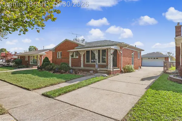 3803 Steiner ST, Trenton, MI 48183