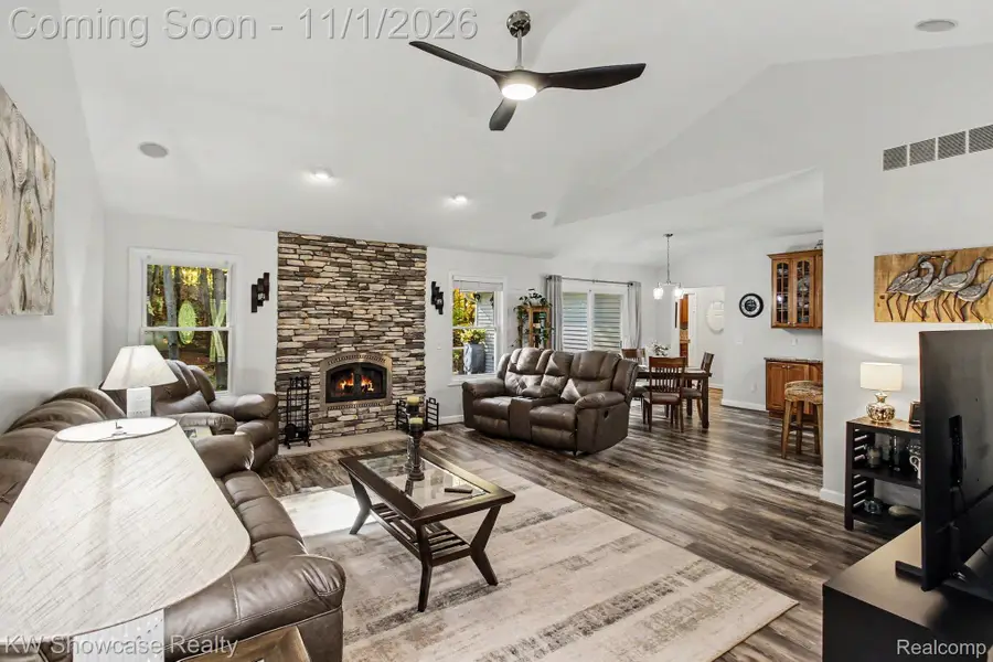 2759 Black Eagle Rdg RDG, Howell, MI 48843 - #3