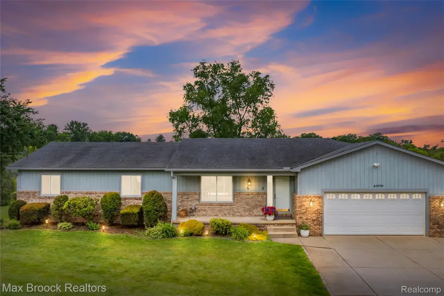 2000 Matthew ST, Commerce, MI 48390 - #3