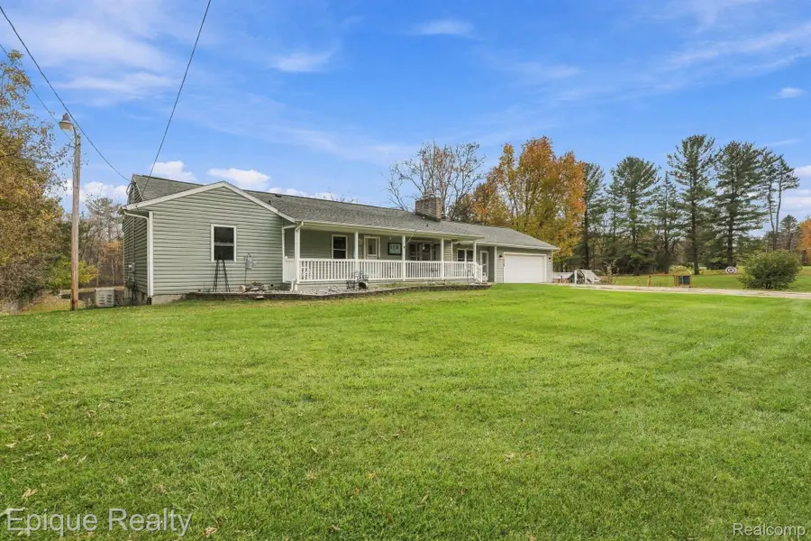 10344 N Webster RD, Clio, MI 48420 - #2