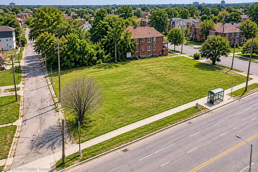9120 Rosa Parks BLVD, Detroit, MI 48206 - #2