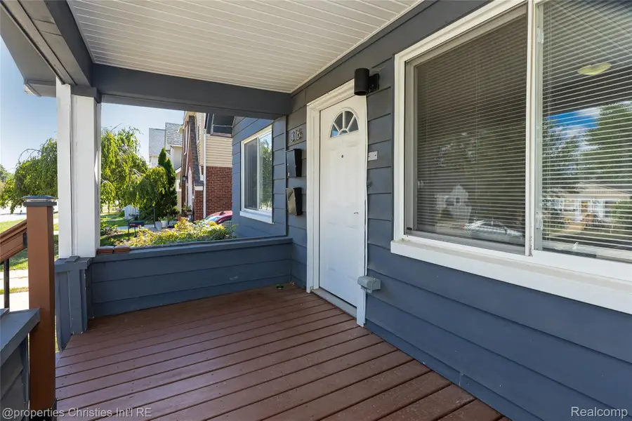 316 Spencer ST, Ferndale, MI 48220 - #2