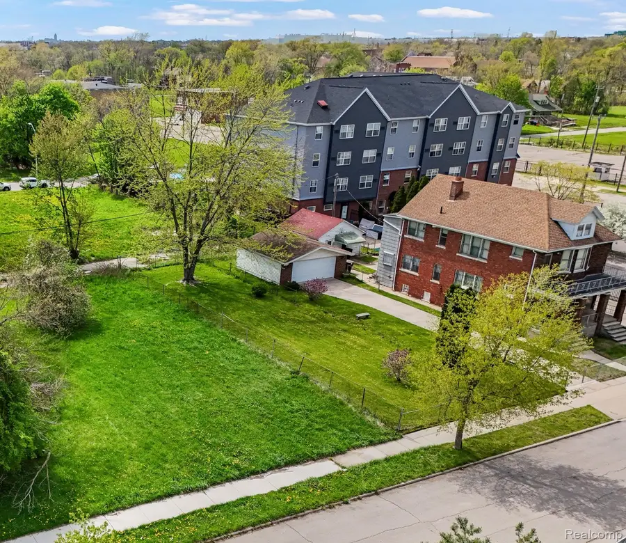 1407 Lakewood ST, Detroit, MI 48215 - #3
