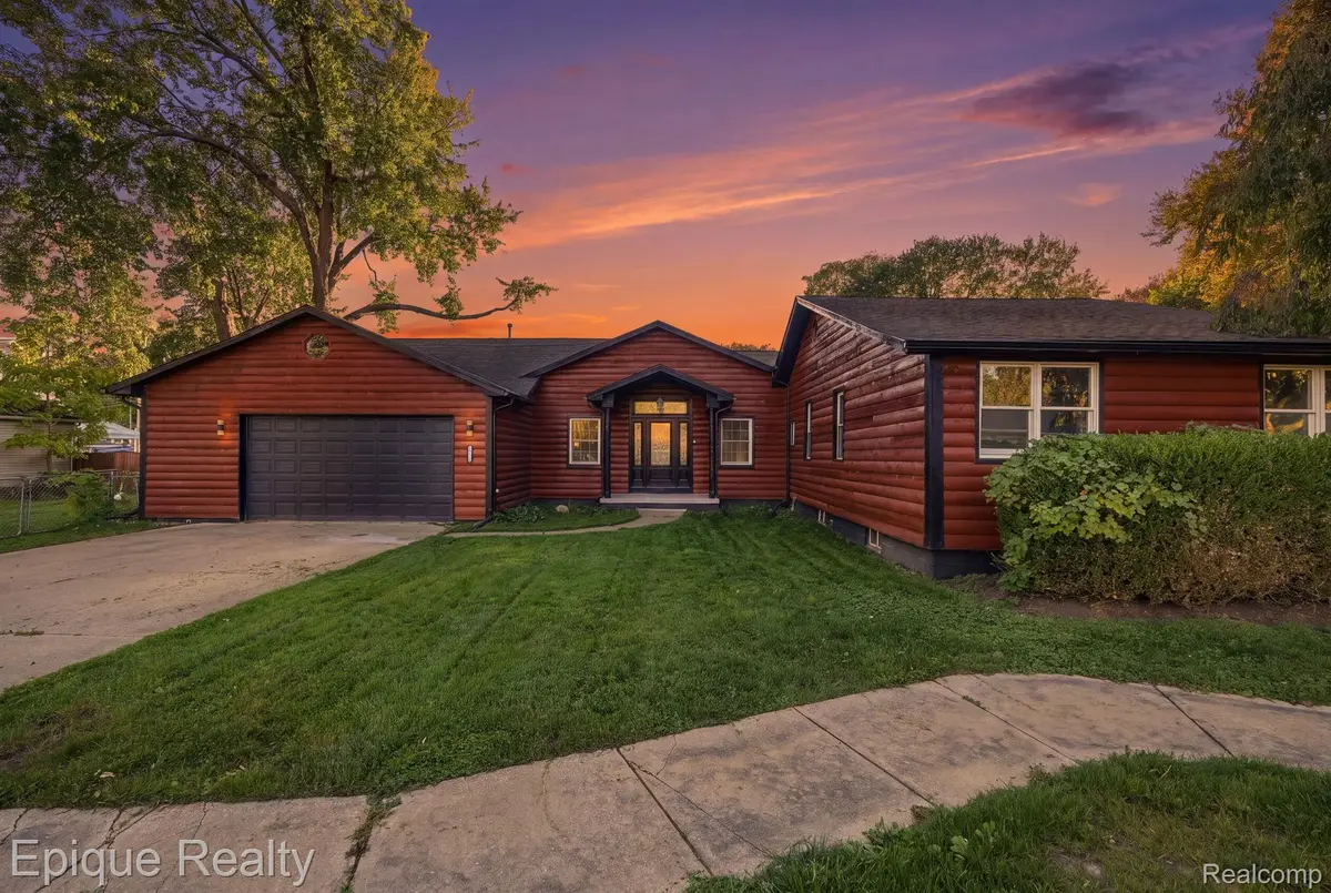 27796 Moran ST, Harrison Township, MI 48045 - #1
