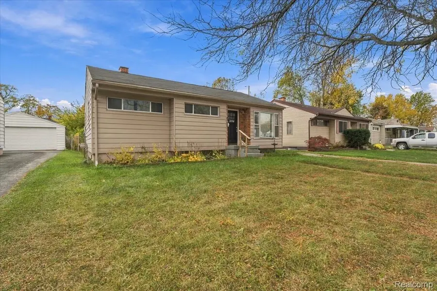 3734 Risedorph AVE, Flint, MI 48506 - #2
