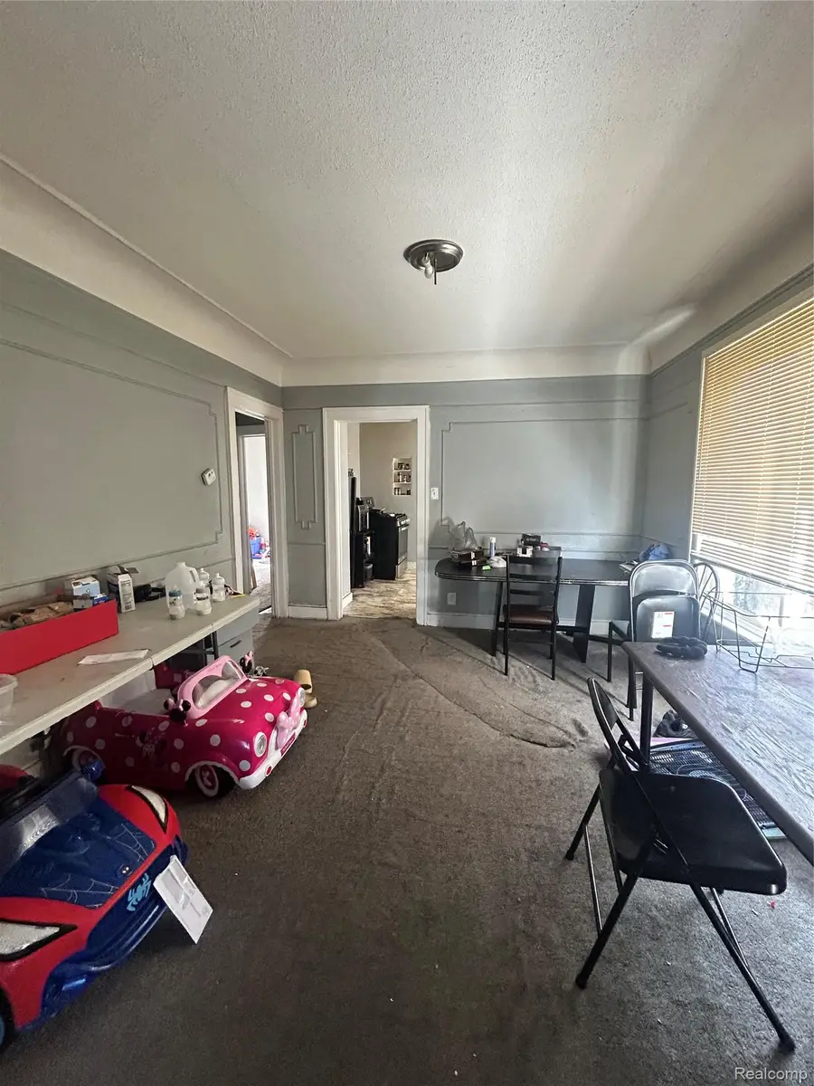 11144 Sanford ST, Detroit, MI 48205 - #2