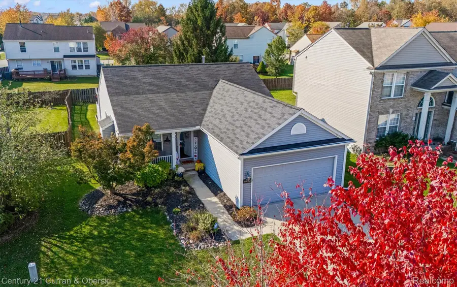 6282 Maplehurst DR, Ypsilanti, MI 48197 - #2
