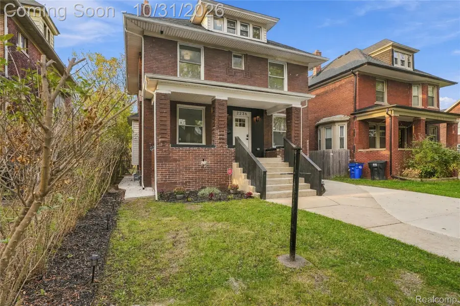 2236 Lamothe ST, Detroit, MI 48206 - #2