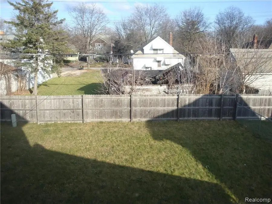 4814 WAYBURN ST, Detroit, MI 48224 - #3